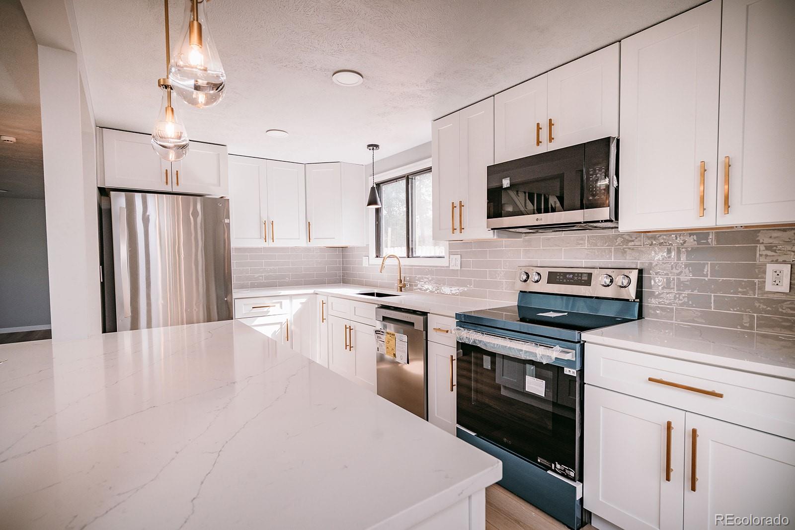 6637 W 95th Place Broomfield CO 80021
