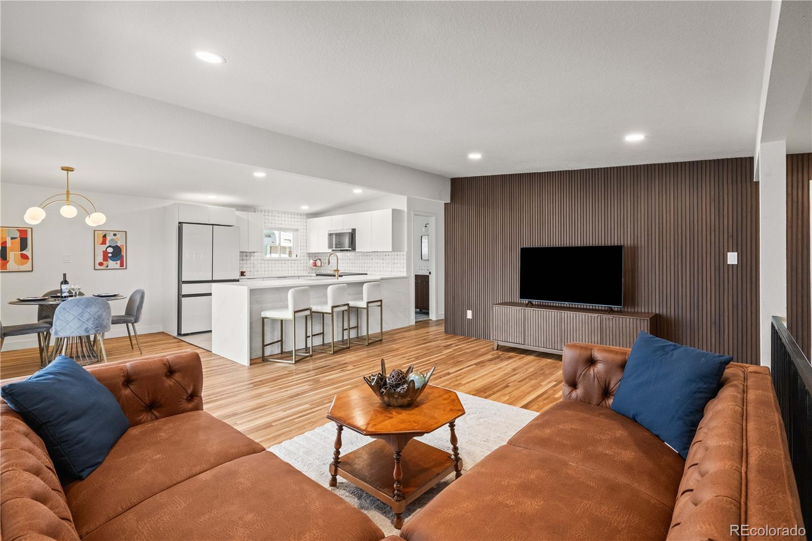 6785 S Logan Street Centennial CO 80122