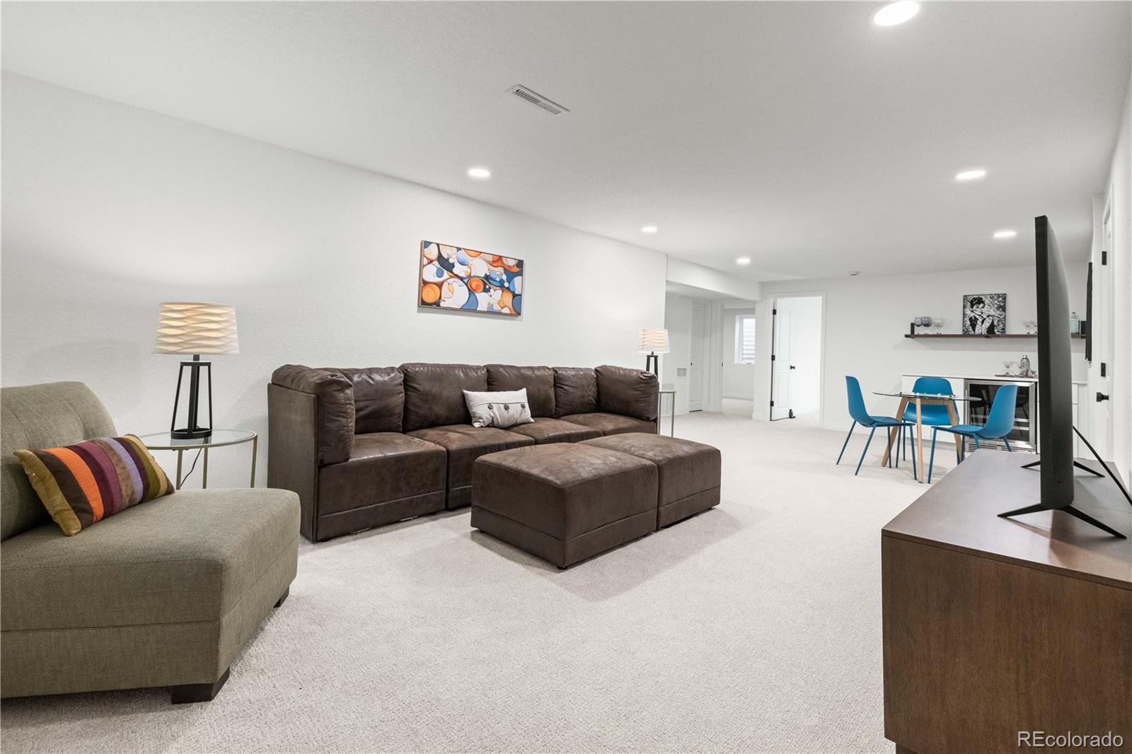 6785 S Logan Street Centennial CO 80122