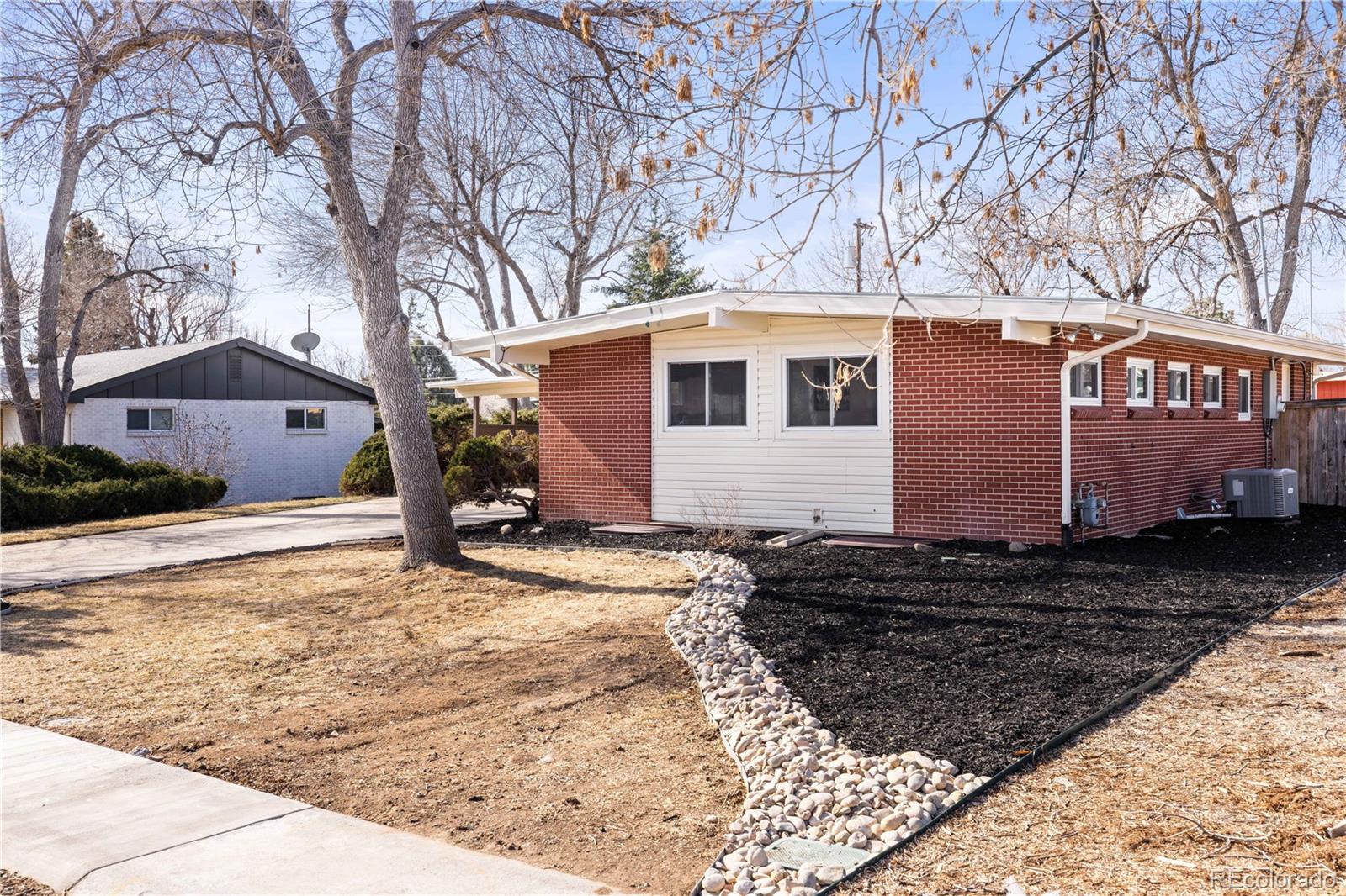 6785 S Logan Street Centennial CO 80122