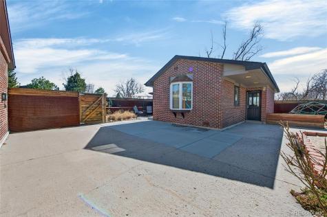 8601 W 64th Place Arvada CO 80004