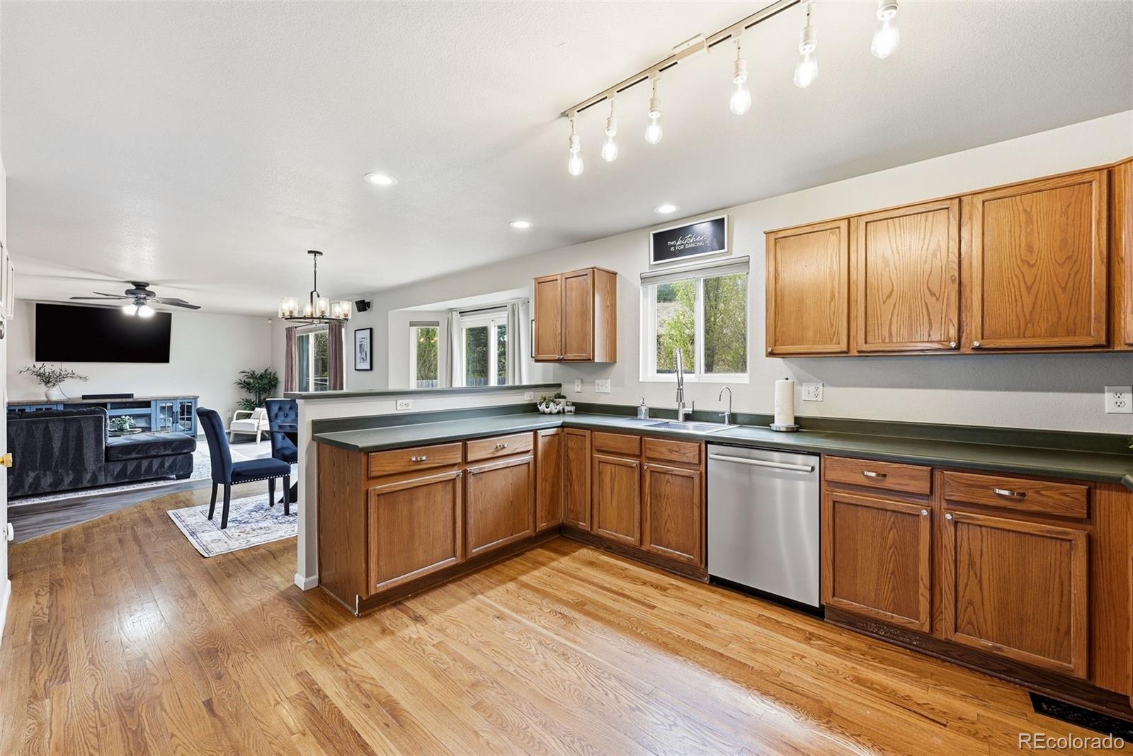 7277 Pine Hills Way Littleton CO 80125