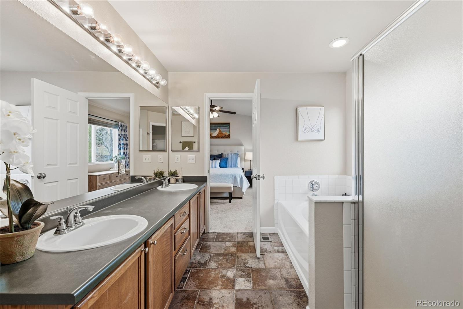 7277 Pine Hills Way Littleton CO 80125