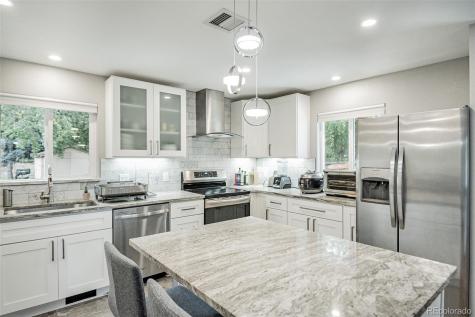 2569 E Cresthill Avenue Centennial CO 80121