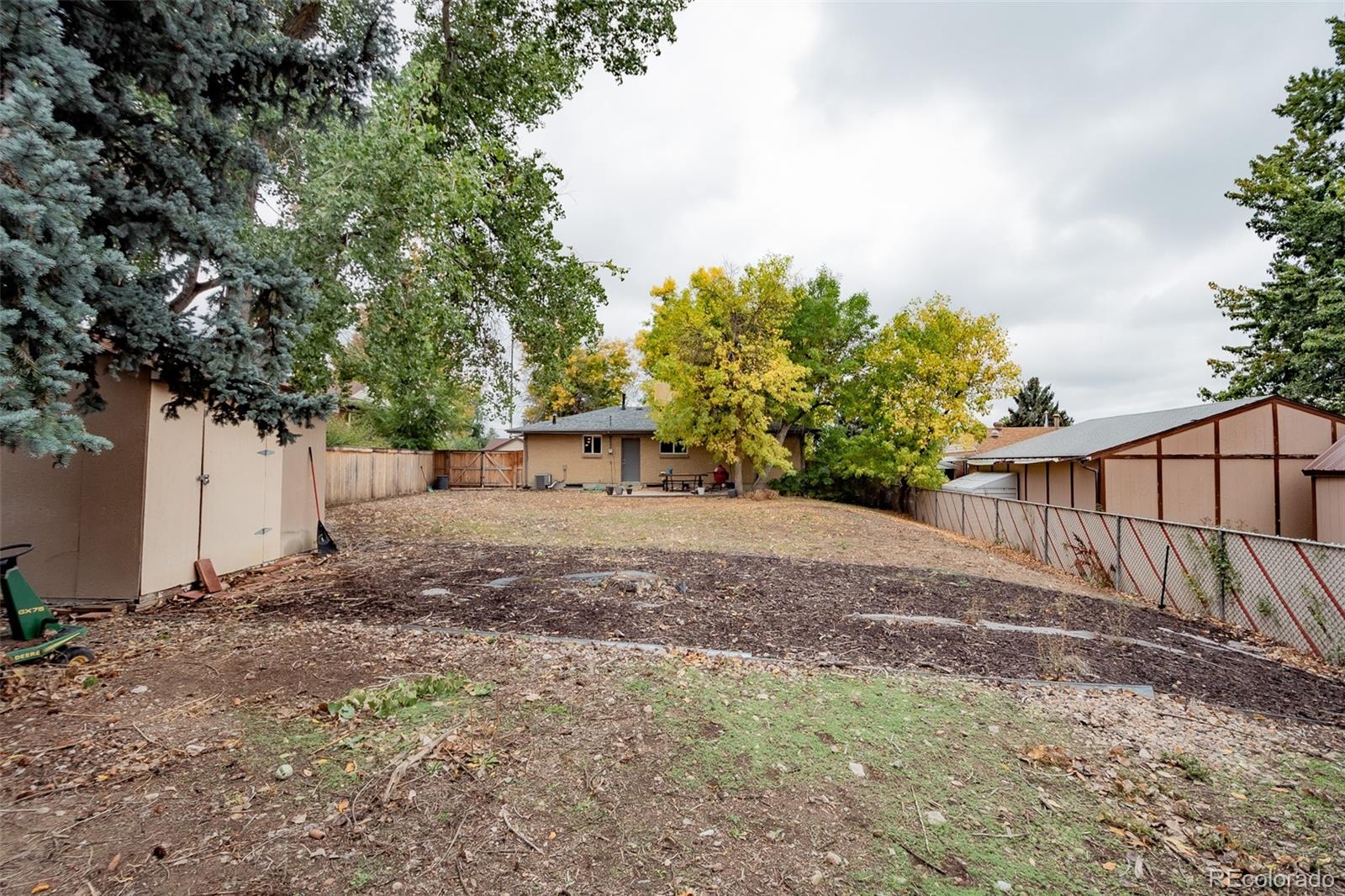 2569 E Cresthill Avenue Centennial CO 80121