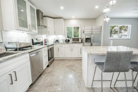 2569 E Cresthill Avenue Centennial CO 80121