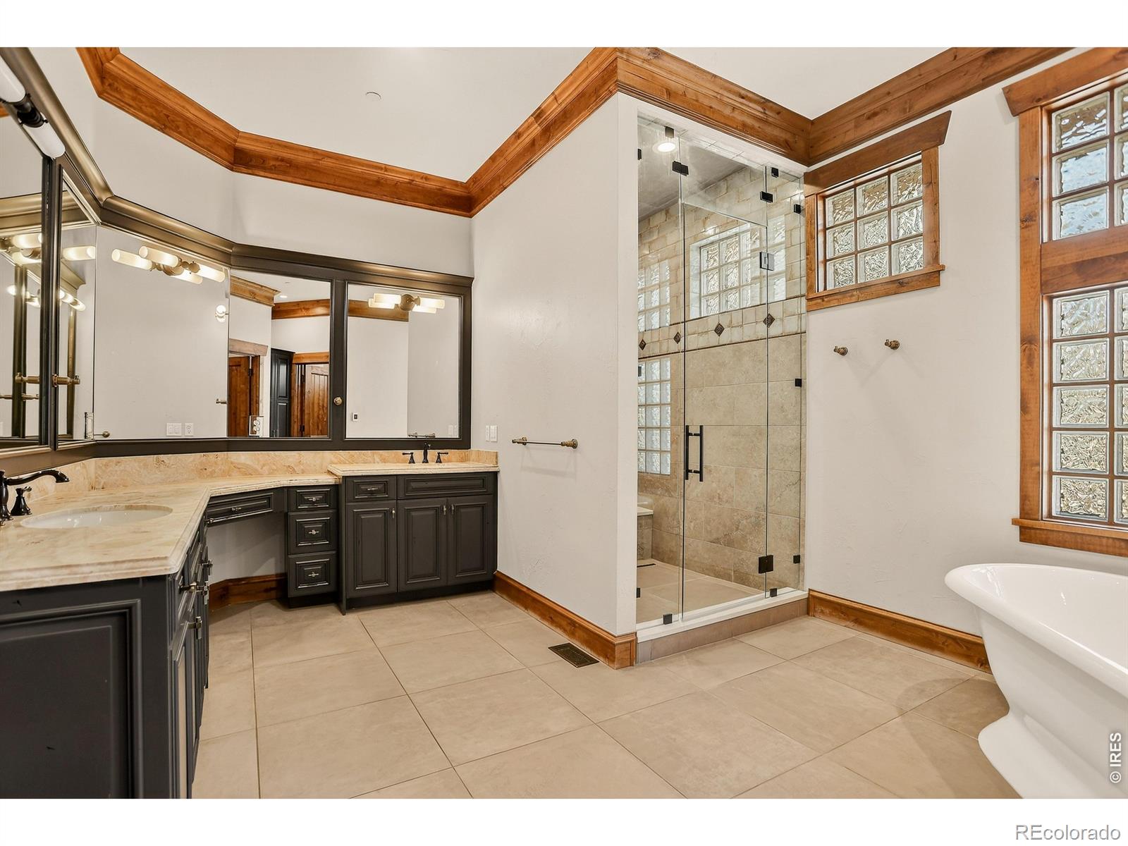 8652 Portico Lane Longmont CO 80503