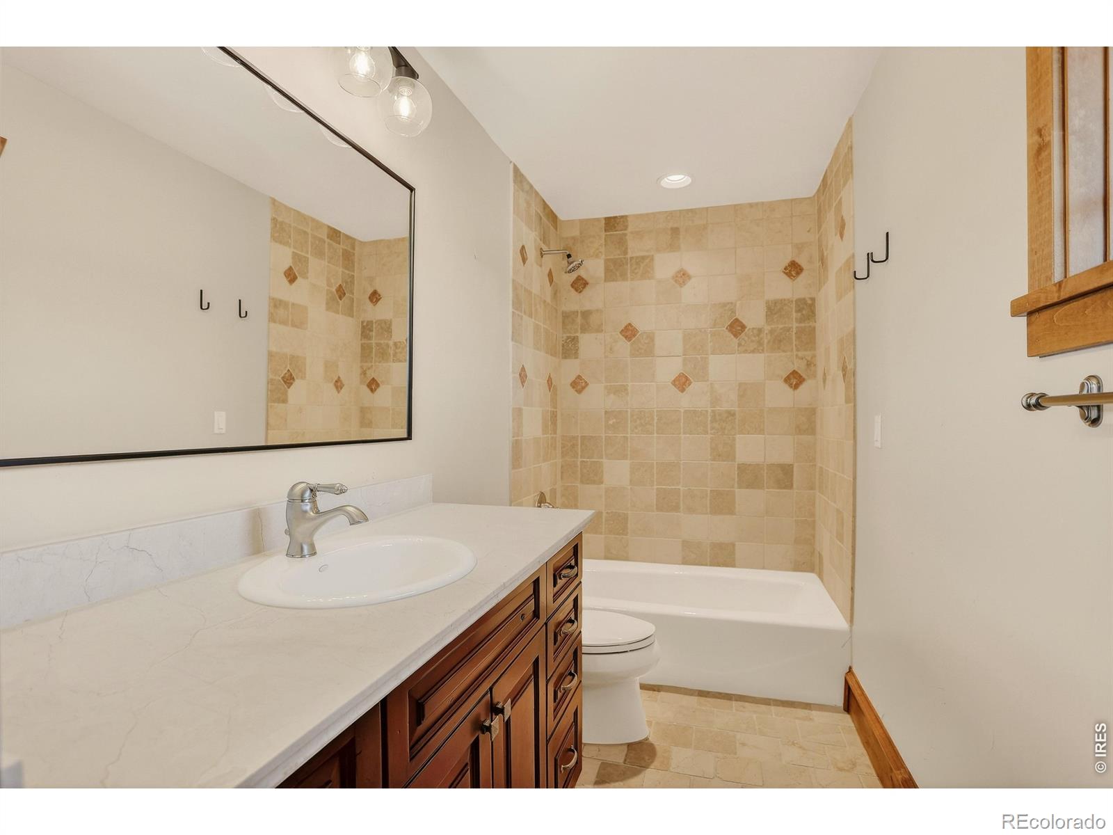 8652 Portico Lane Longmont CO 80503