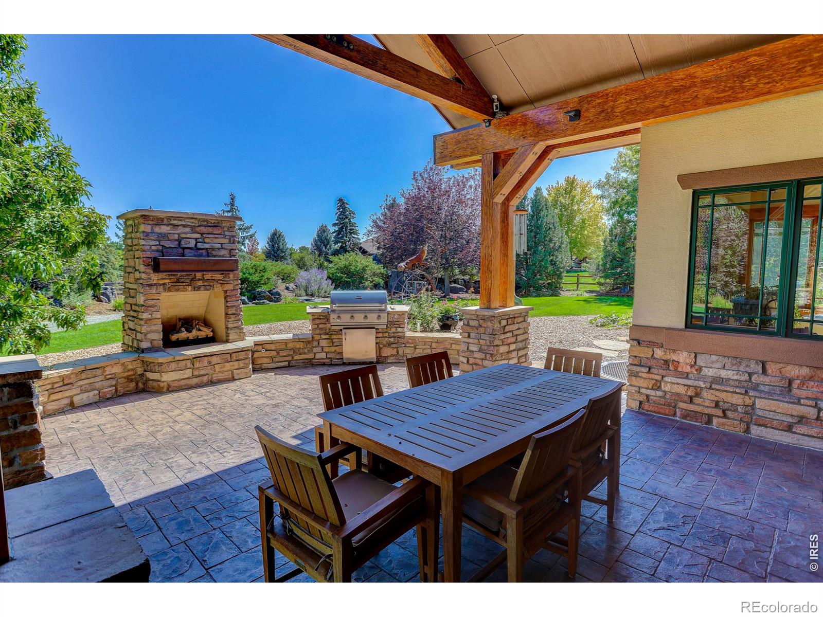 8652 Portico Lane Longmont CO 80503