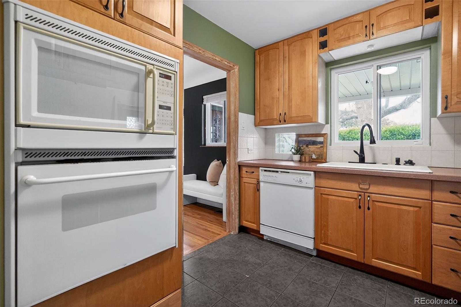 2621 Leyden Street Denver CO 80207