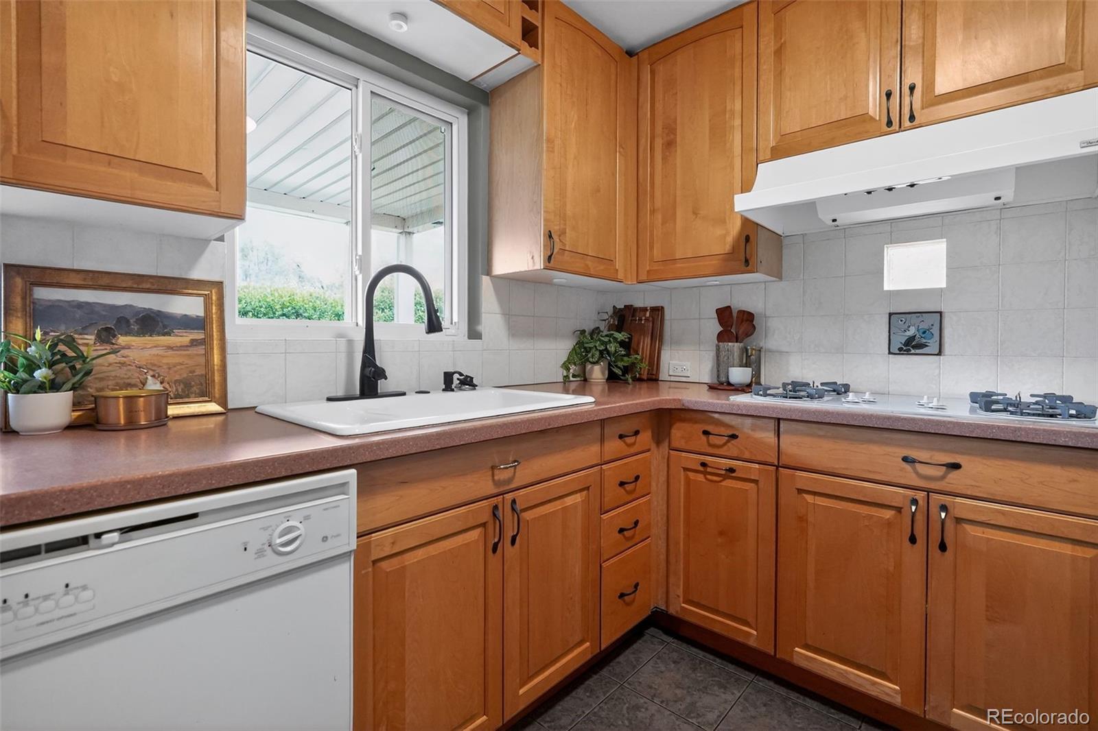 2621 Leyden Street Denver CO 80207