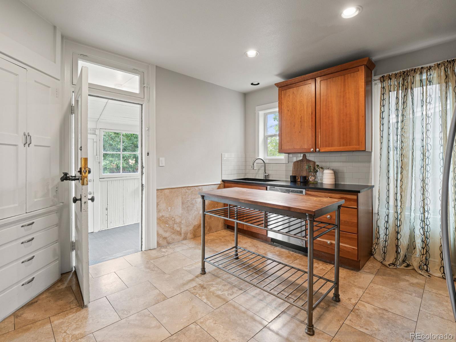 350 S Lincoln Street Denver CO 80209