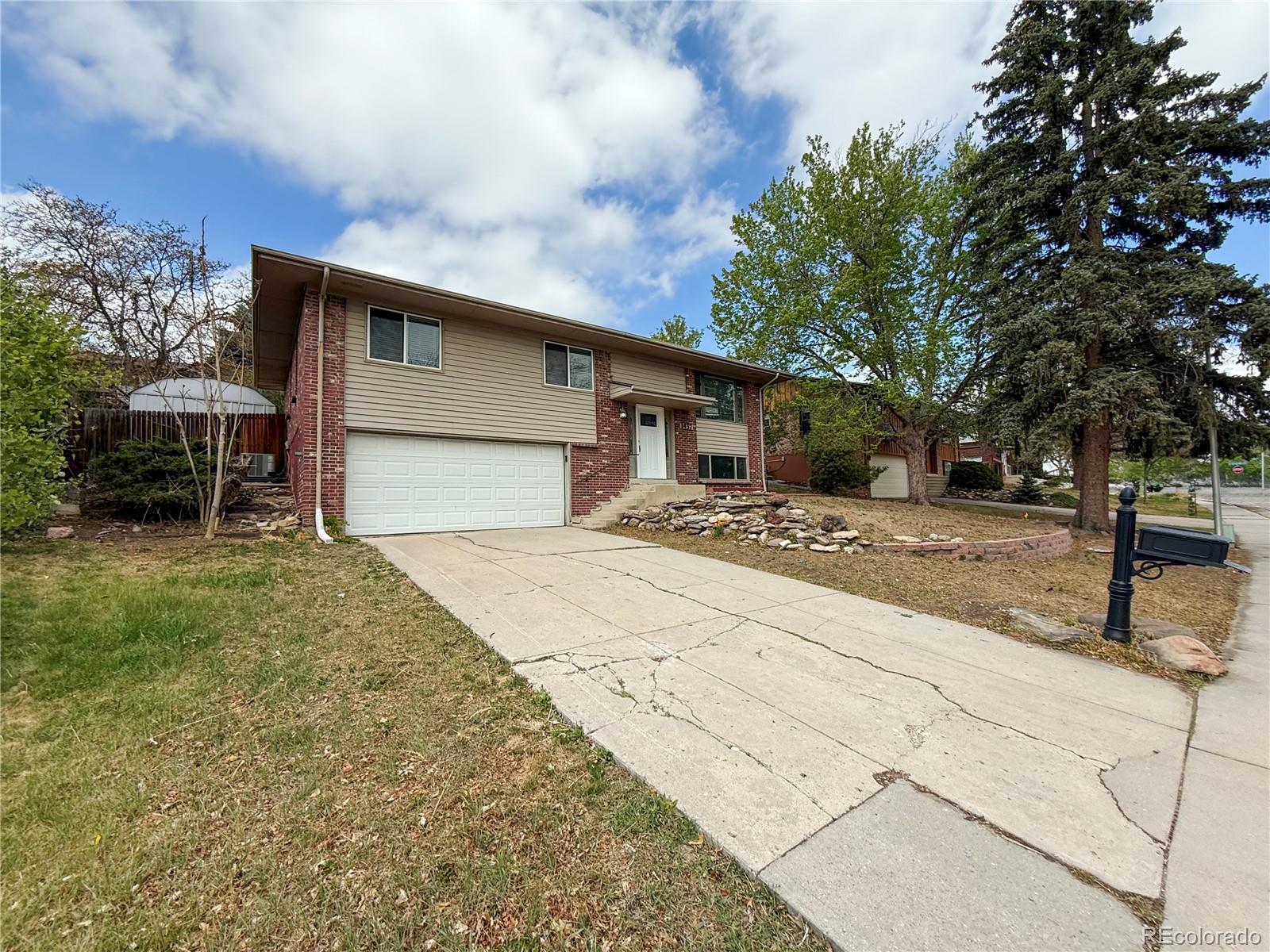 1437 S Yank Street Lakewood CO 80228