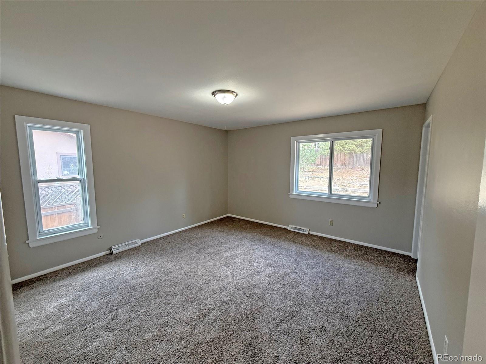 1437 S Yank Street Lakewood CO 80228