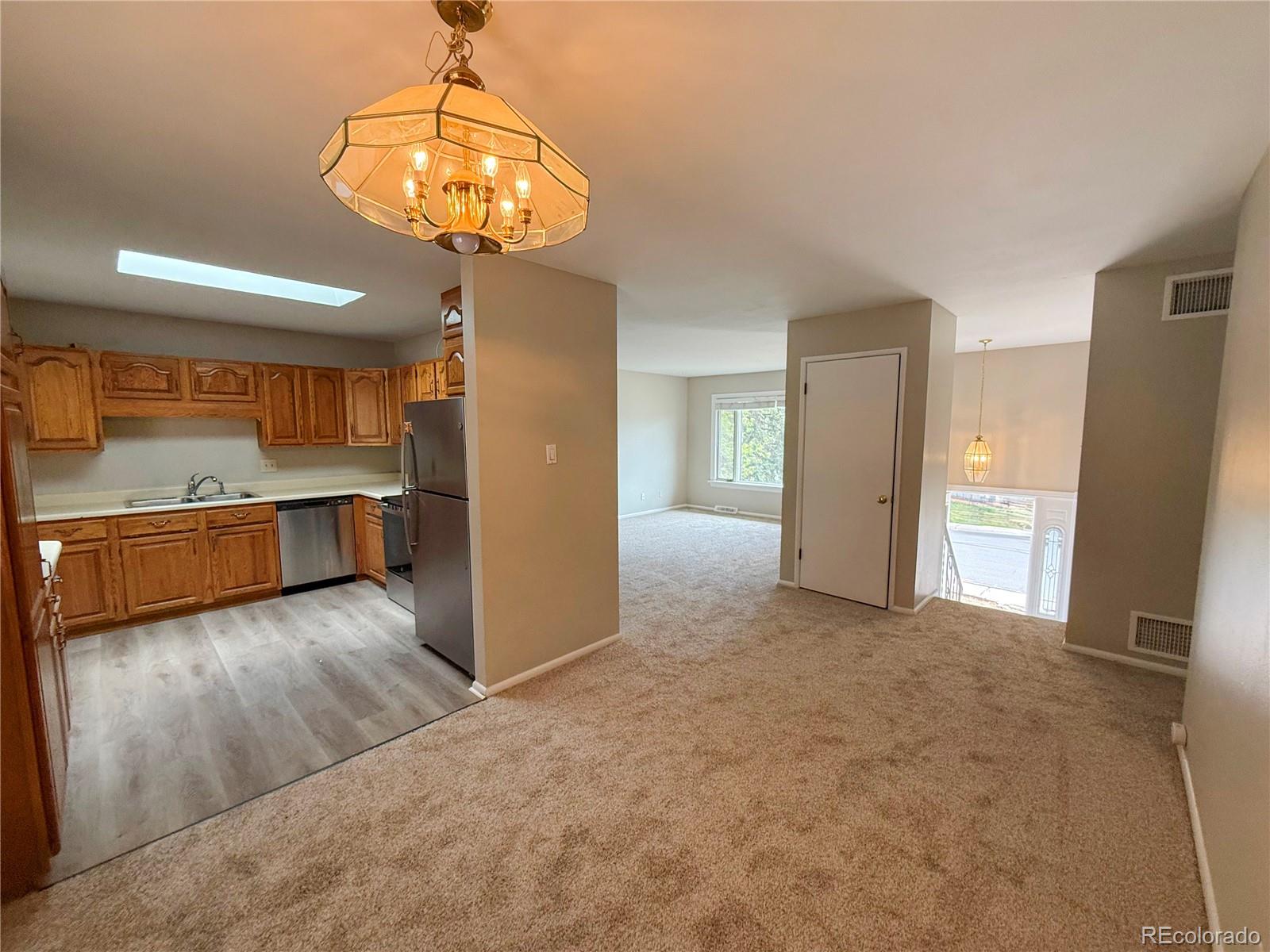 1437 S Yank Street Lakewood CO 80228