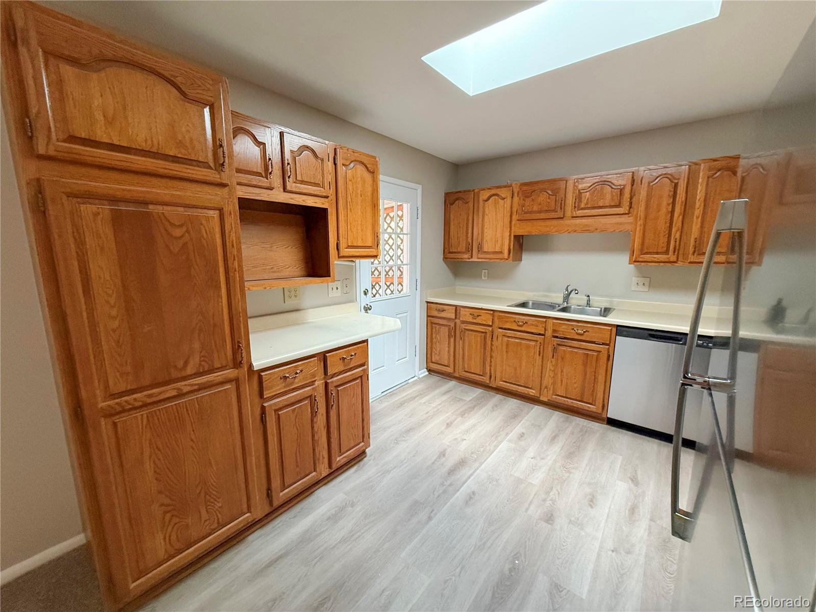 1437 S Yank Street Lakewood CO 80228