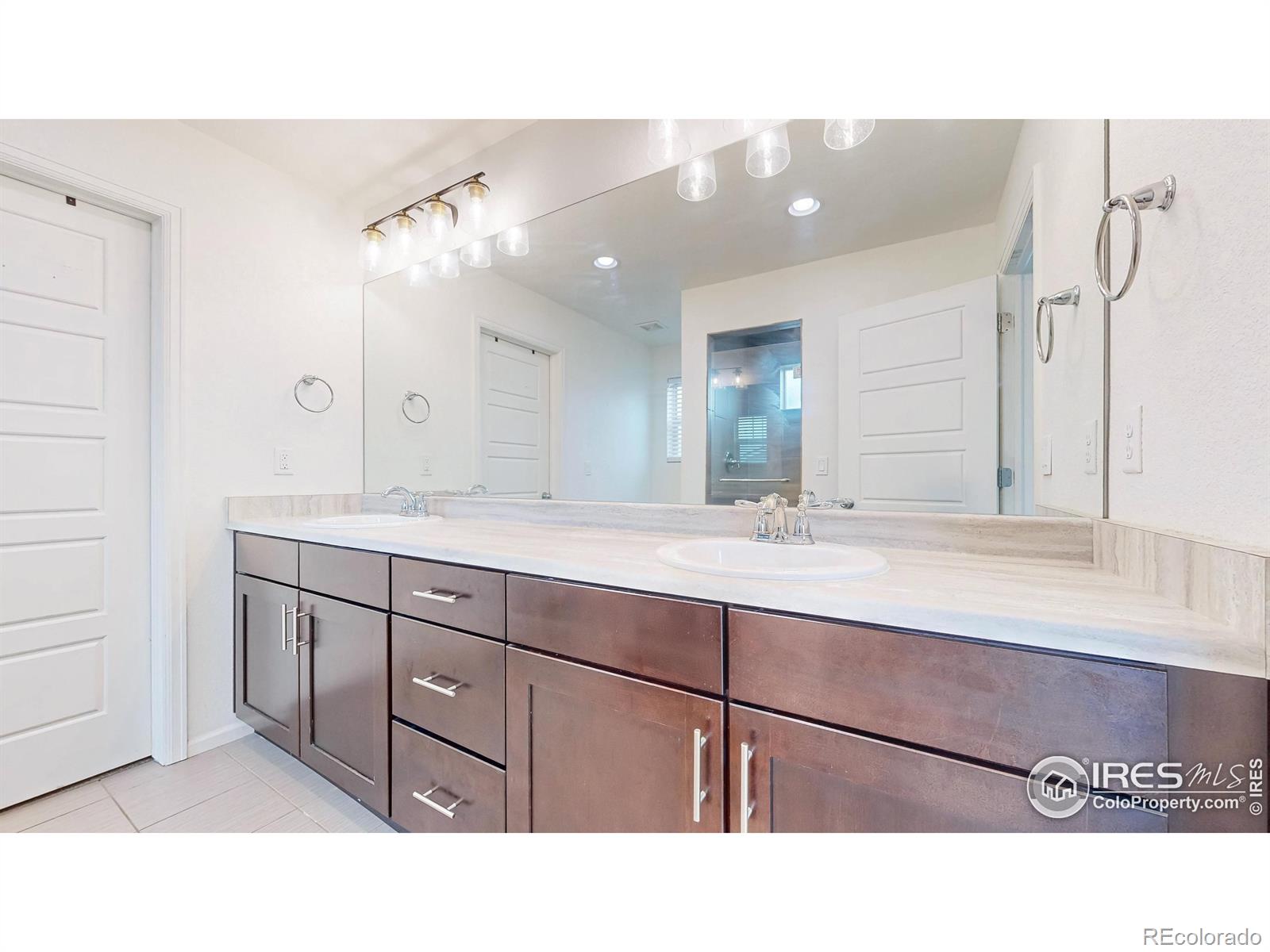 10570 Worchester Drive Commerce City CO 80022