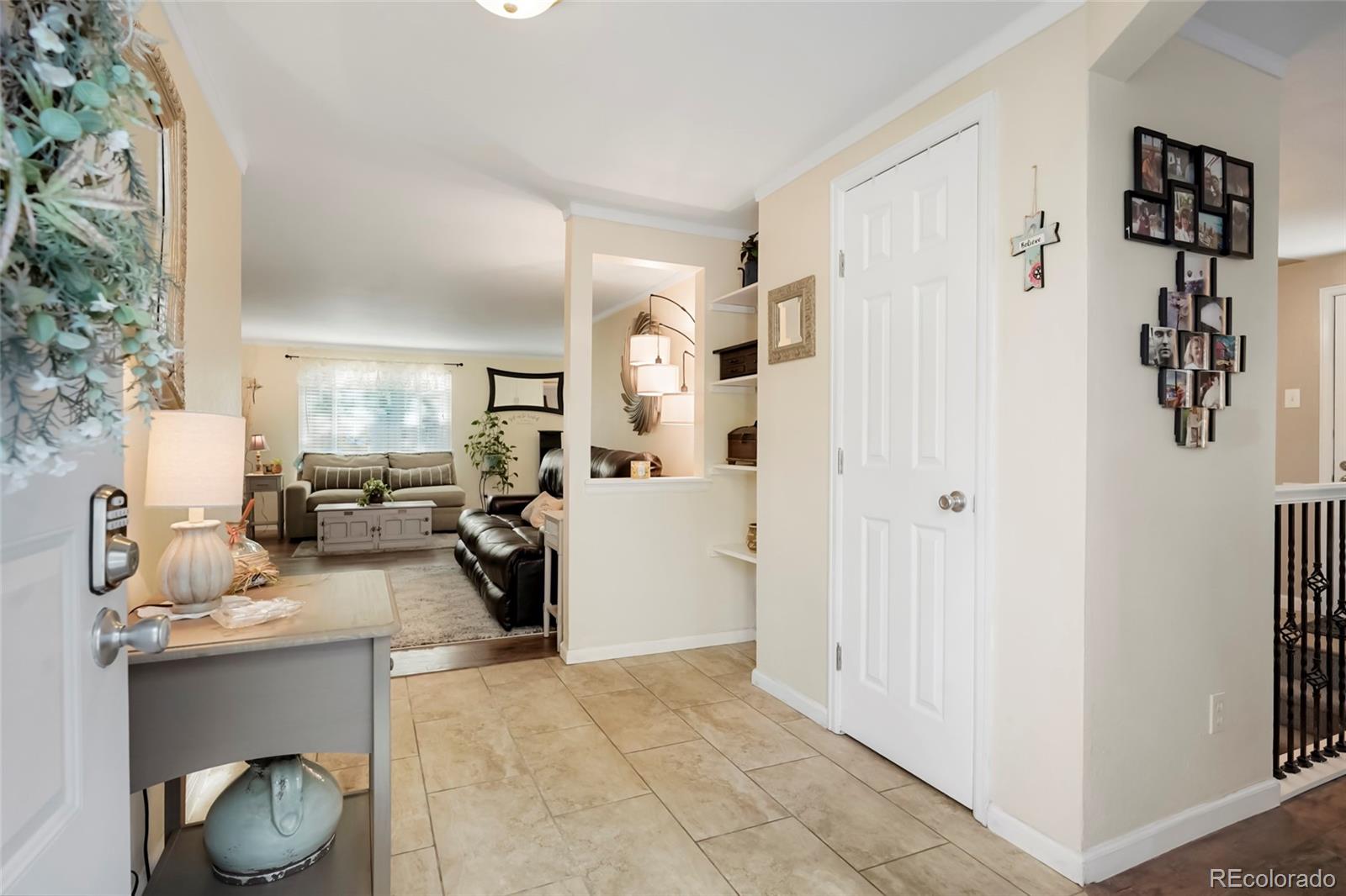 2741 S Salida Way S Aurora CO 80013