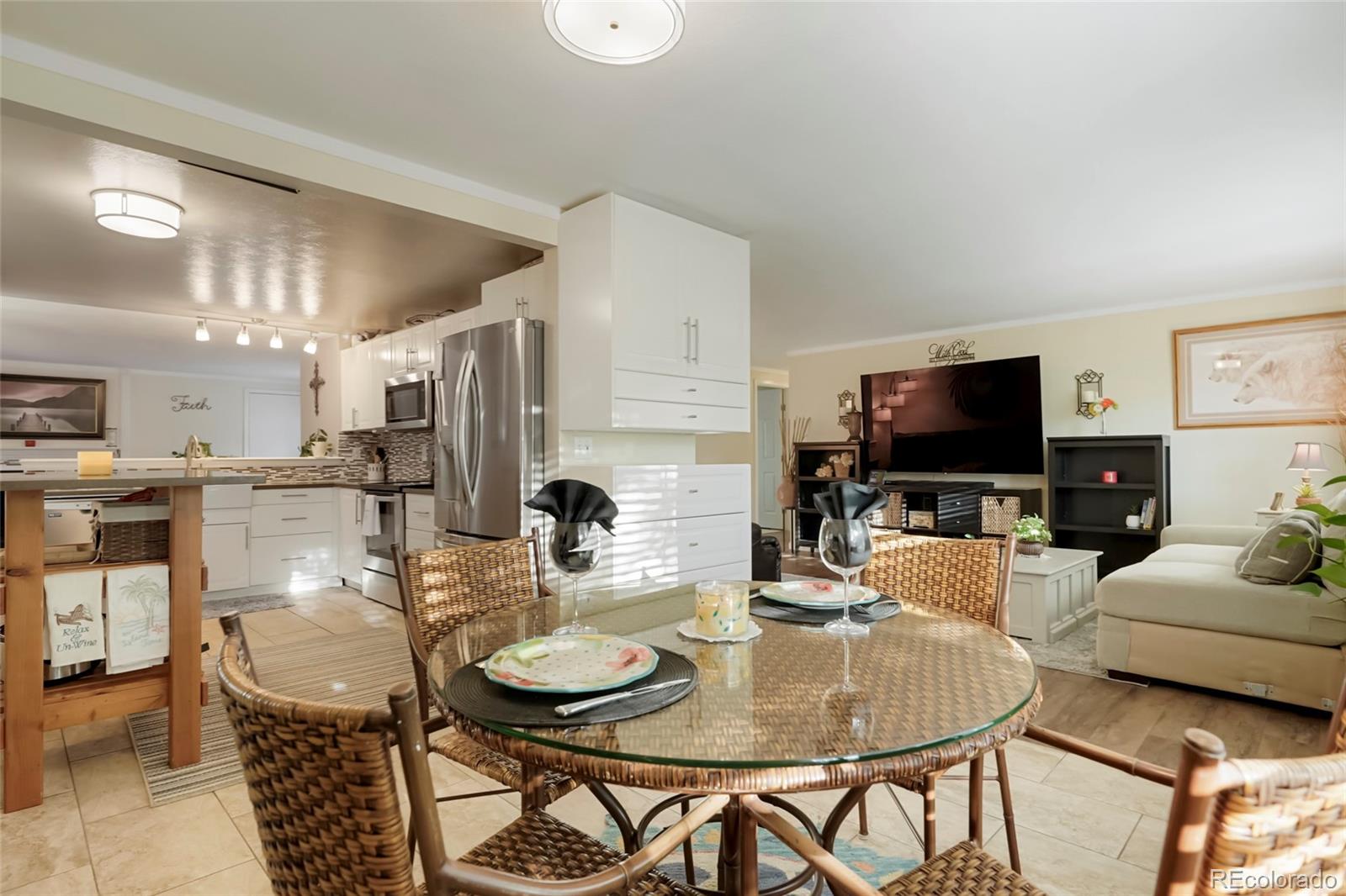 2741 S Salida Way S Aurora CO 80013