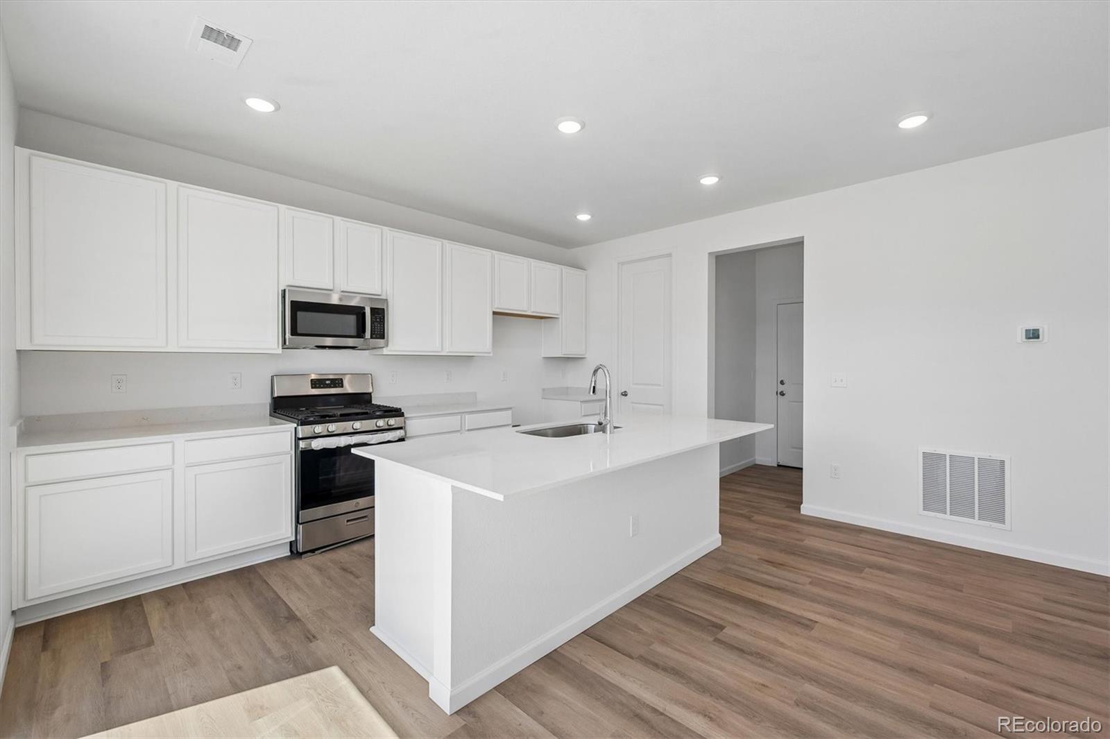 24776 E 41st Avenue Aurora CO 80019