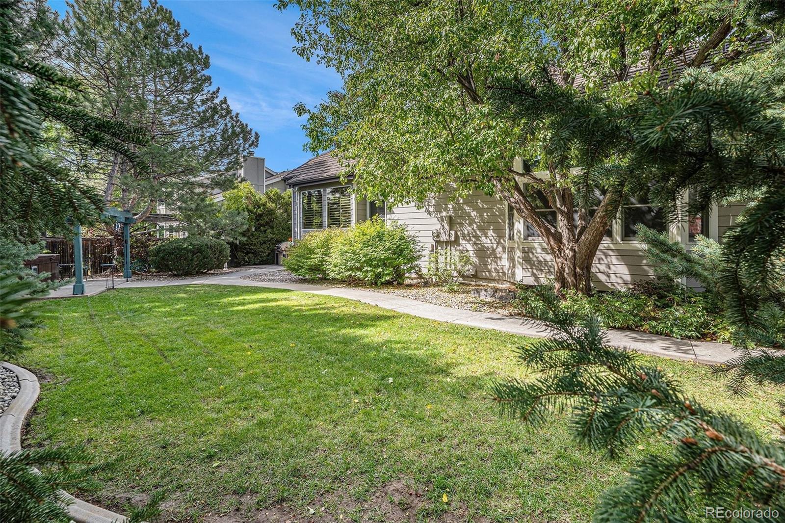 10032 Wyecliff Court Highlands Ranch CO 80126