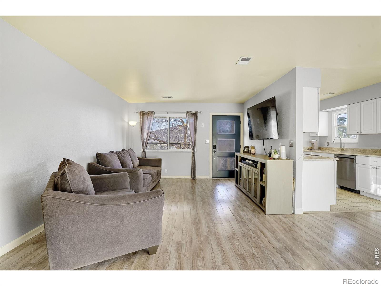 9848 Appletree Place Thornton CO 80260