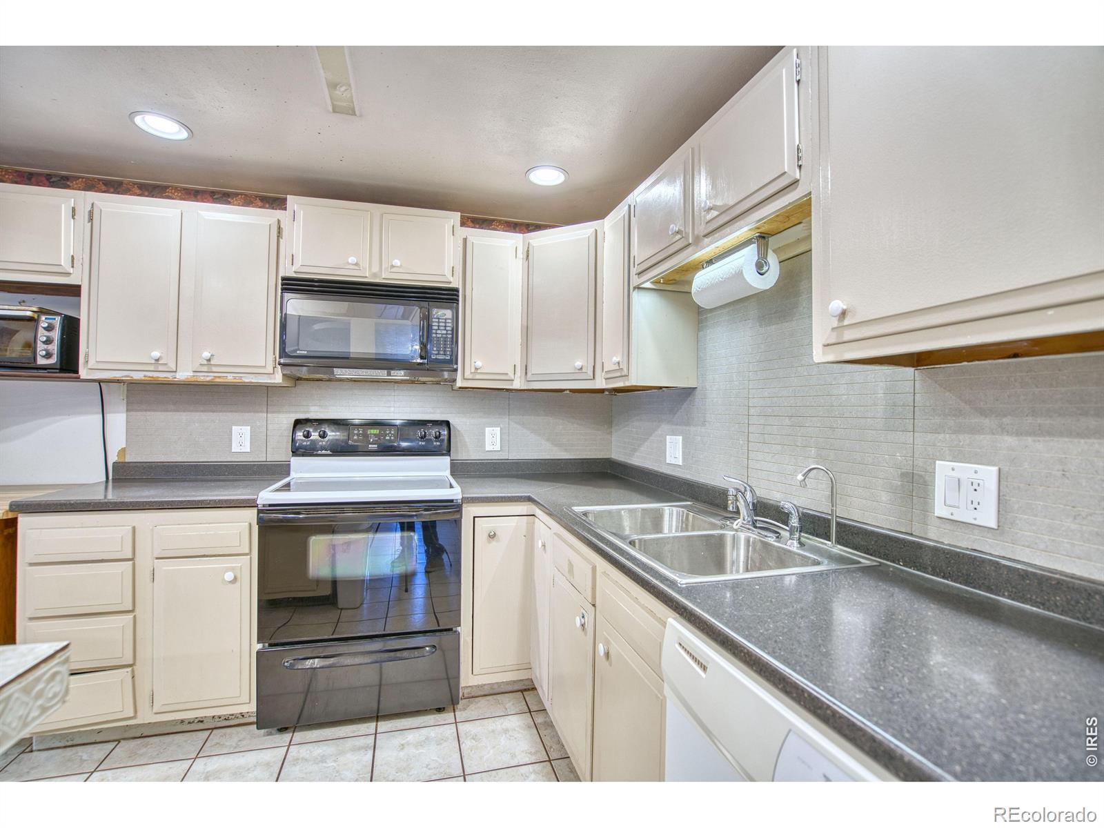 36 Placer Avenue Longmont CO 80504