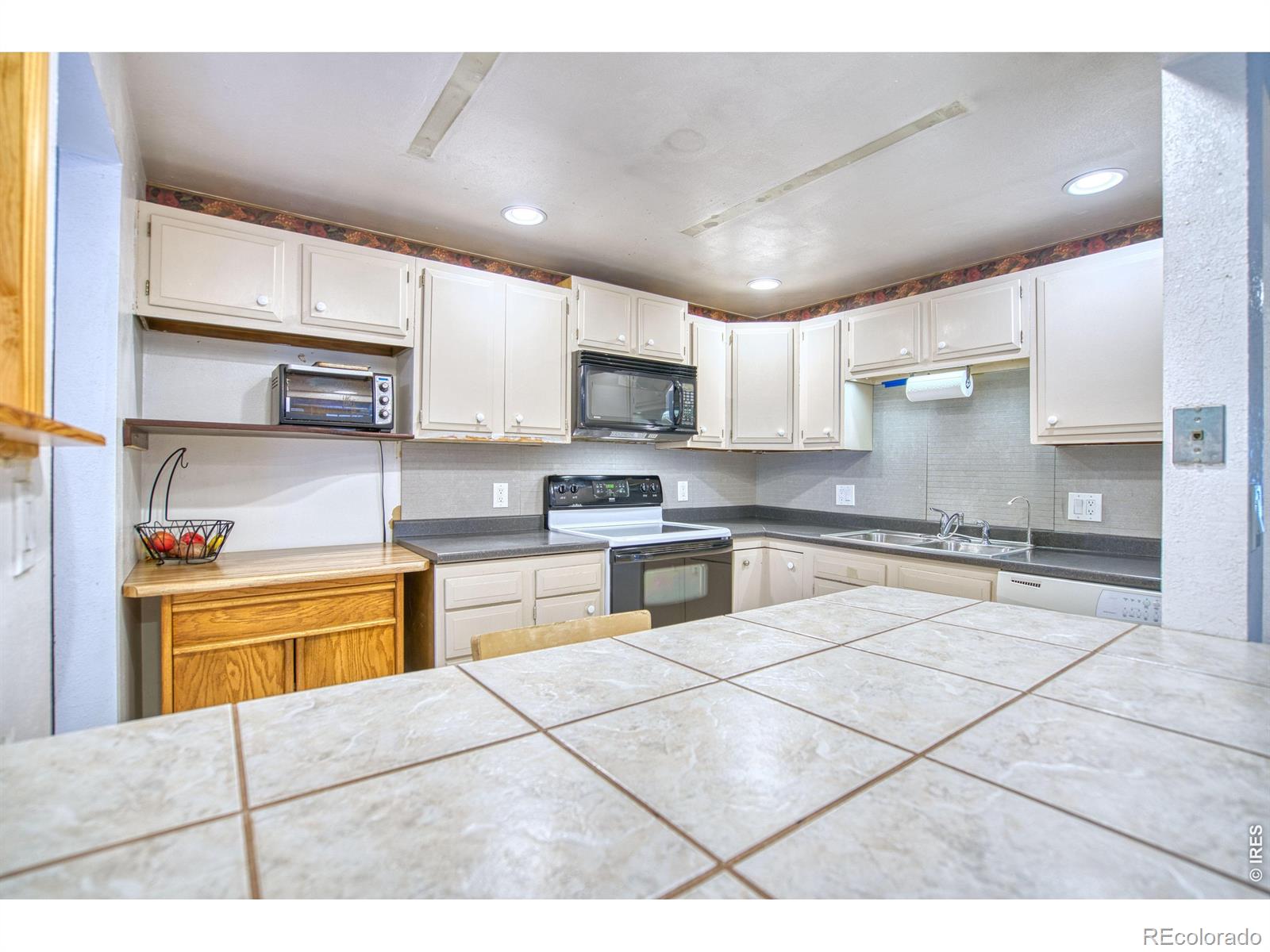 36 Placer Avenue Longmont CO 80504