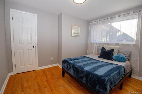 1543 S Benton Street Lakewood CO 80232