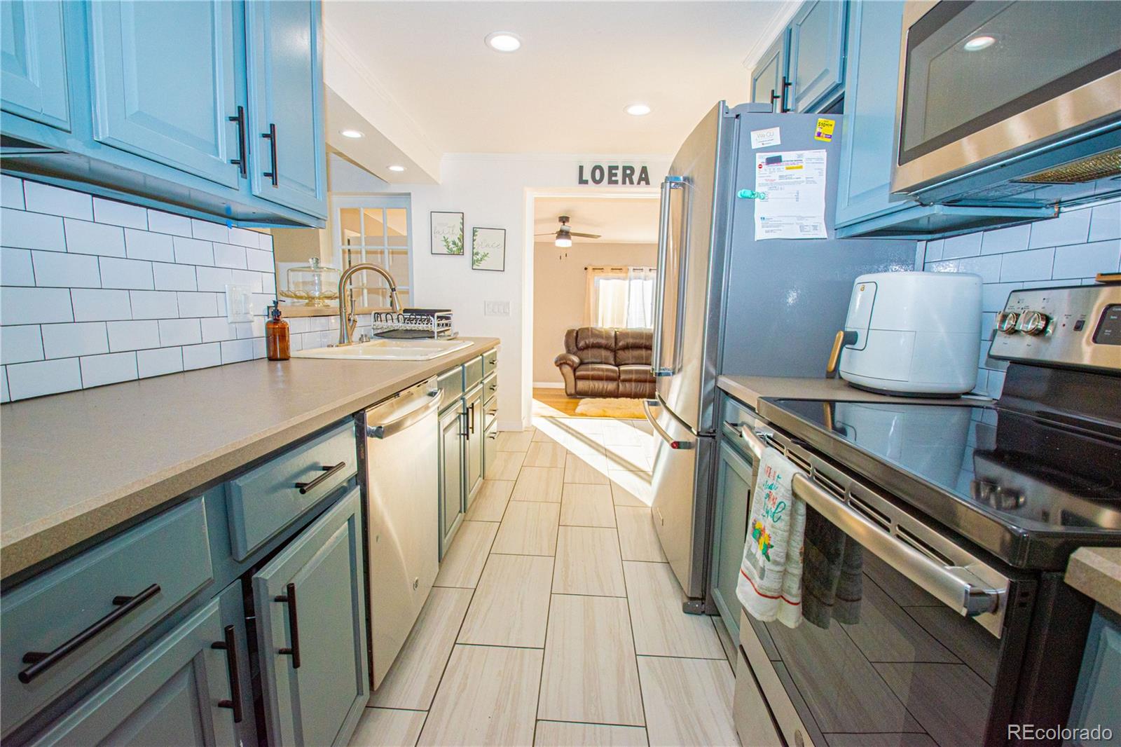 1543 S Benton Street Lakewood CO 80232