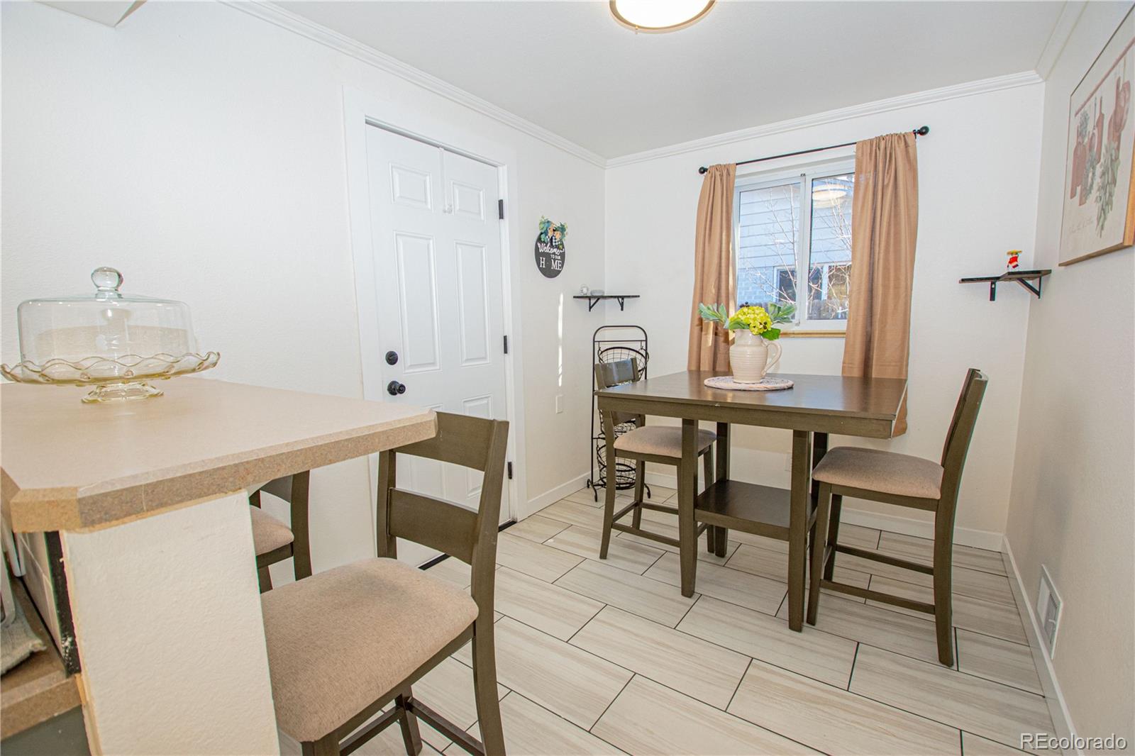 1543 S Benton Street Lakewood CO 80232