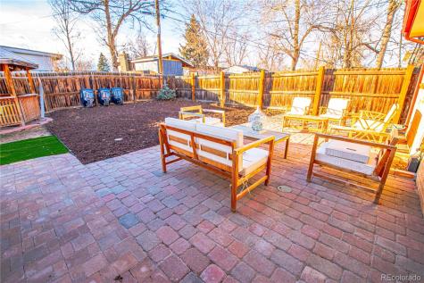 1543 S Benton Street Lakewood CO 80232
