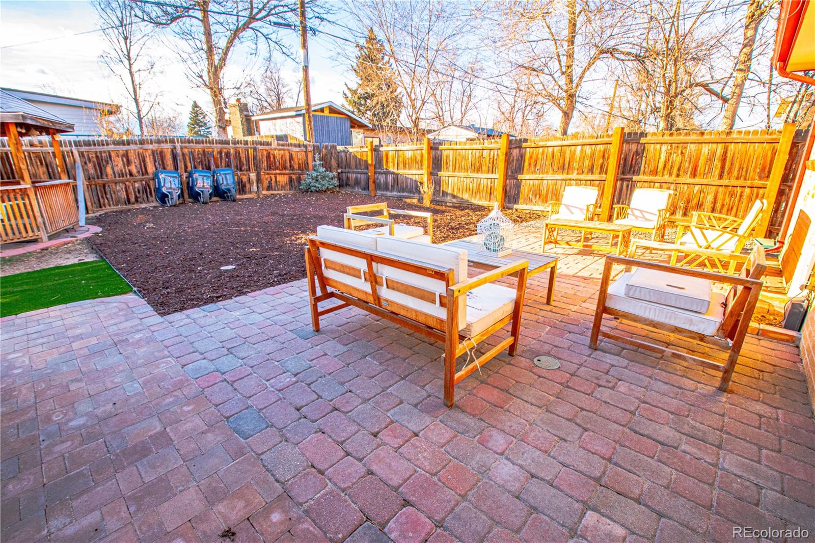 1543 S Benton Street Lakewood CO 80232