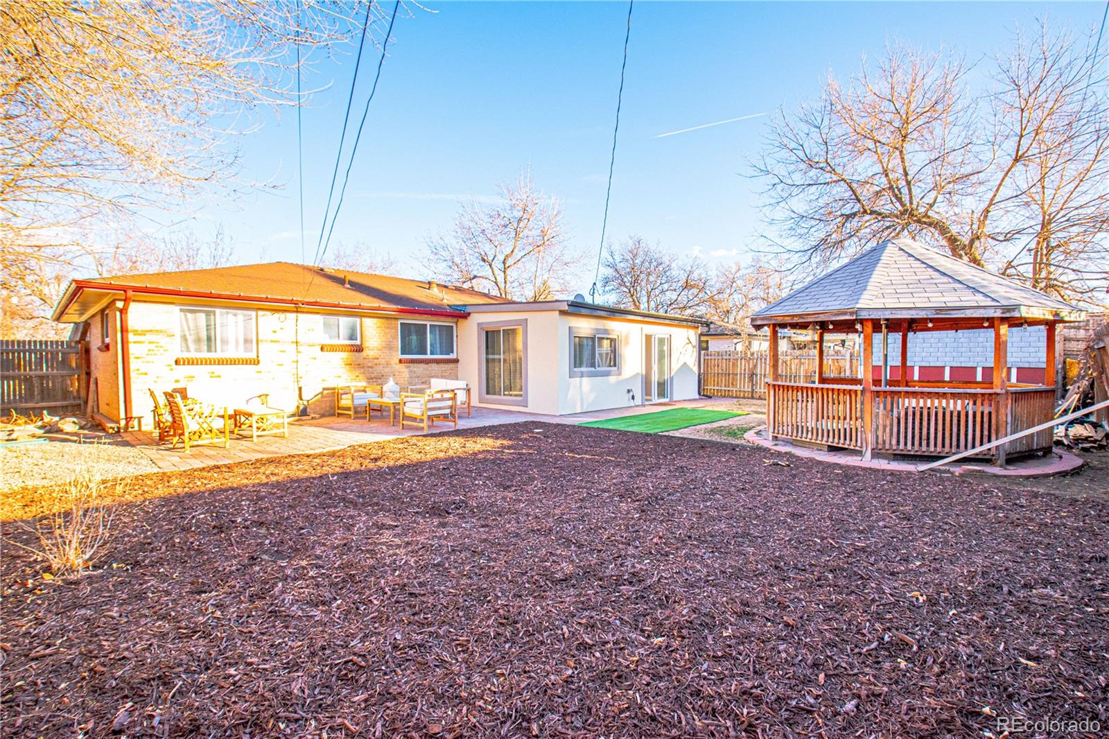 1543 S Benton Street Lakewood CO 80232