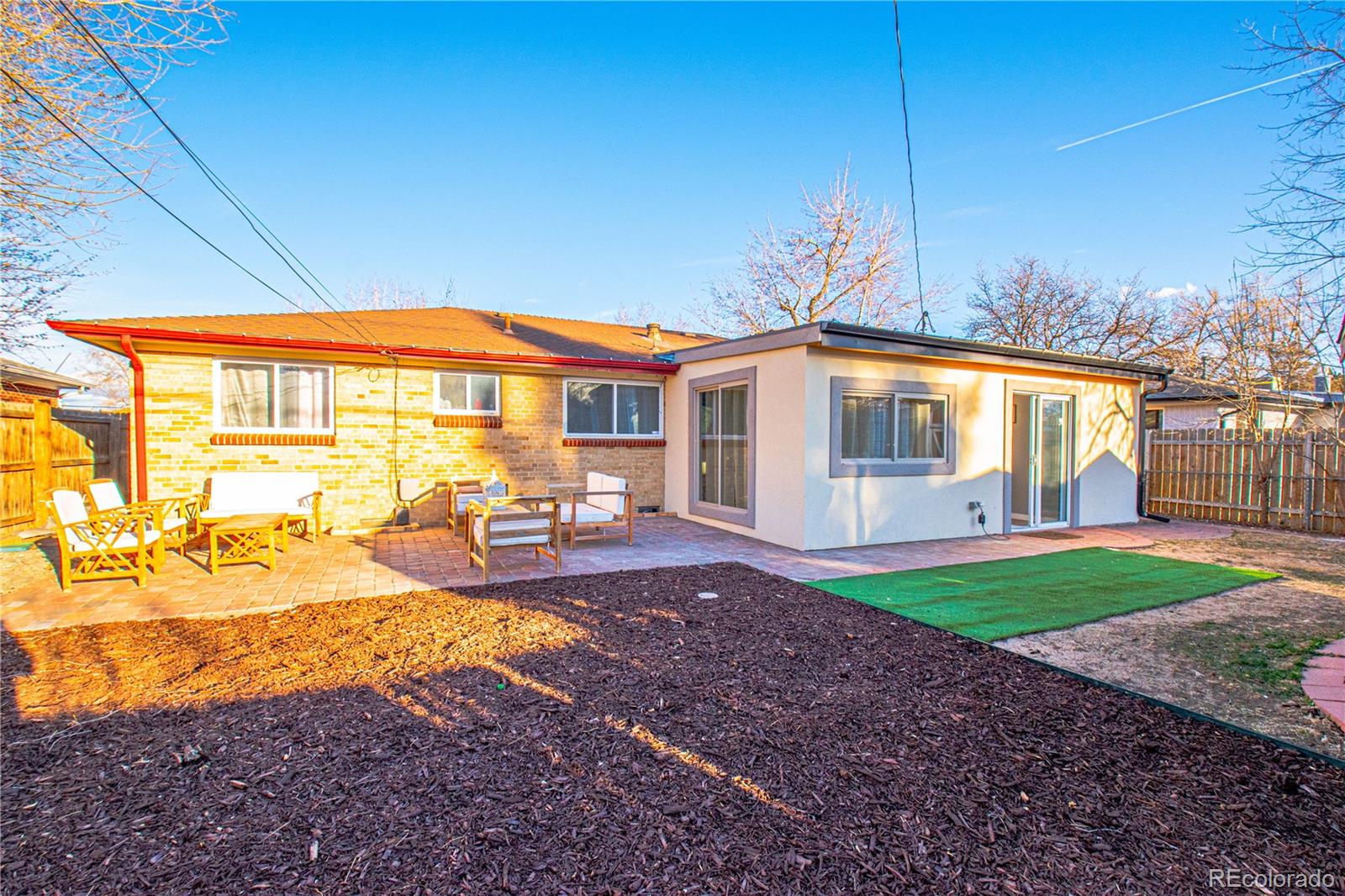 1543 S Benton Street Lakewood CO 80232