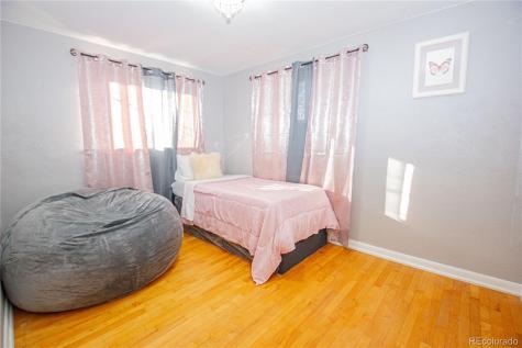 1543 S Benton Street Lakewood CO 80232