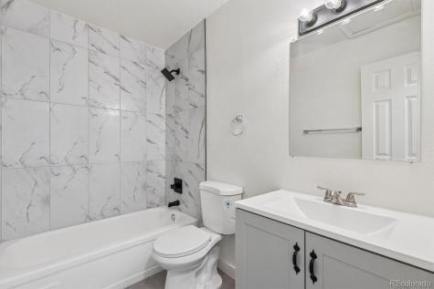 17406 E Temple Drive Aurora CO 80015