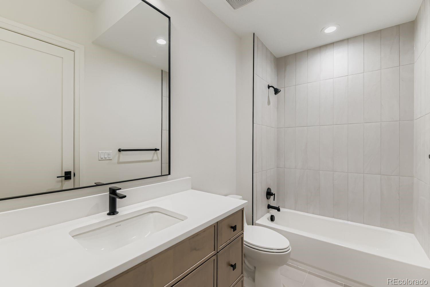 15308 Spruce Street Broomfield CO 80023