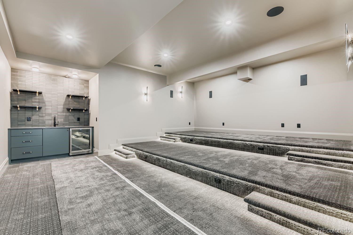 15308 Spruce Street Broomfield CO 80023