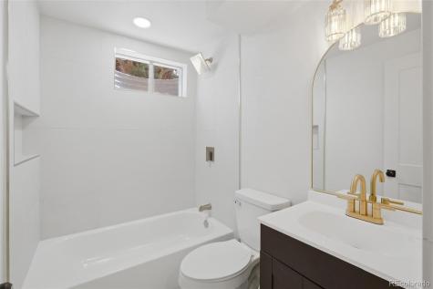 7464 W Louisiana Avenue Lakewood CO 80232