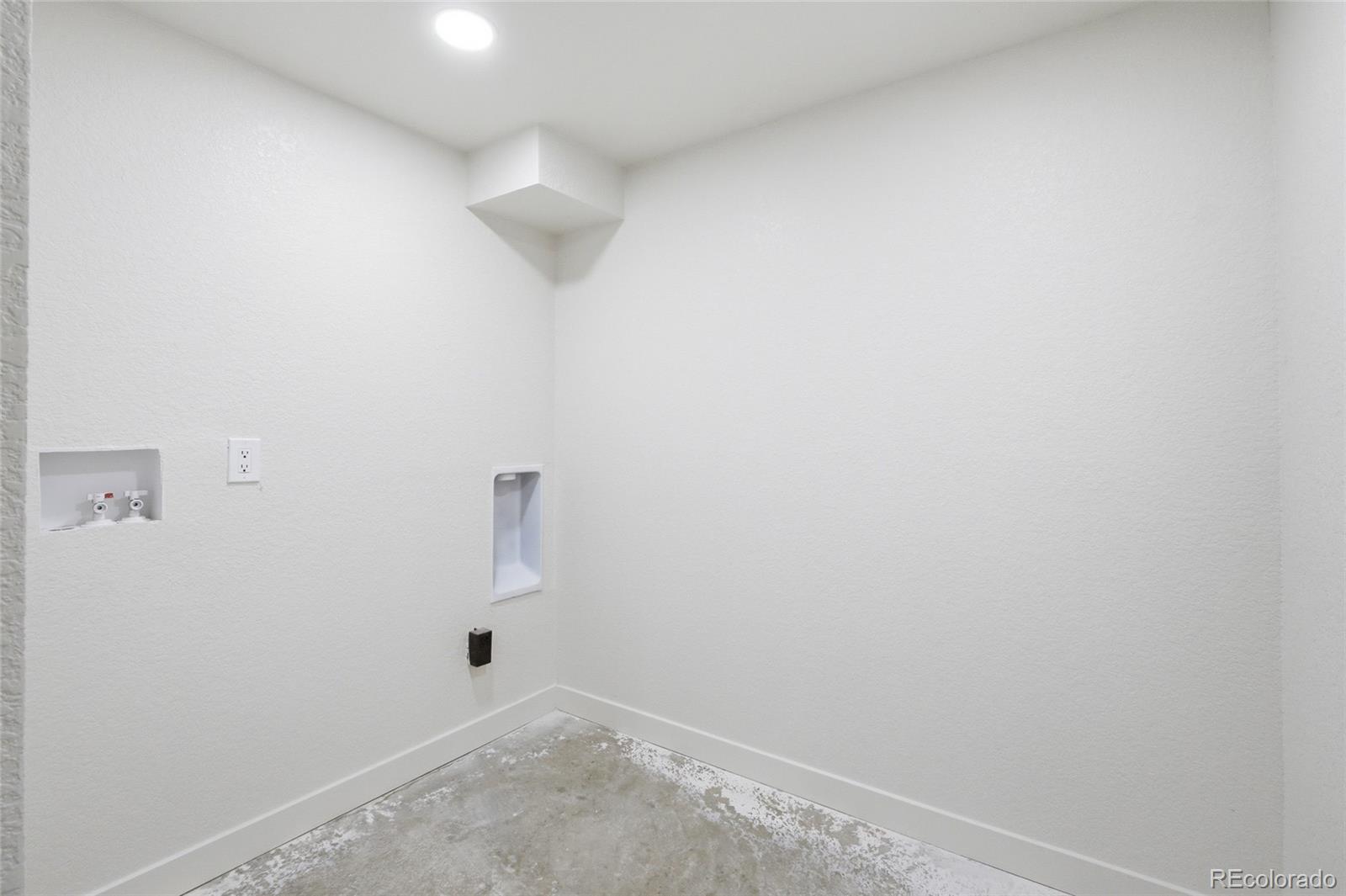 7464 W Louisiana Avenue Lakewood CO 80232