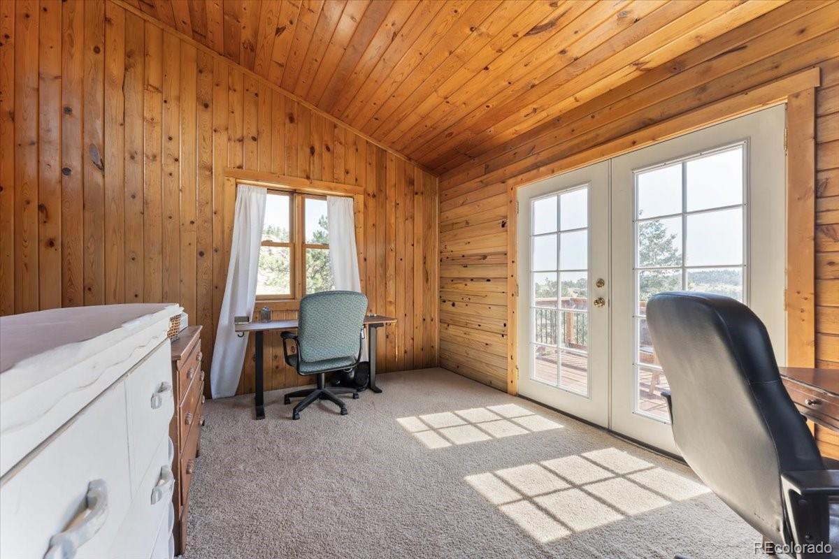 569 Gordon Court Livermore CO 80536