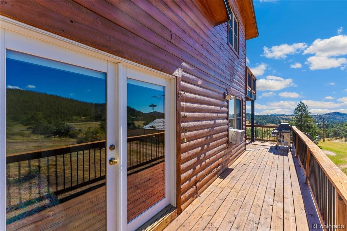 569 Gordon Court Livermore CO 80536