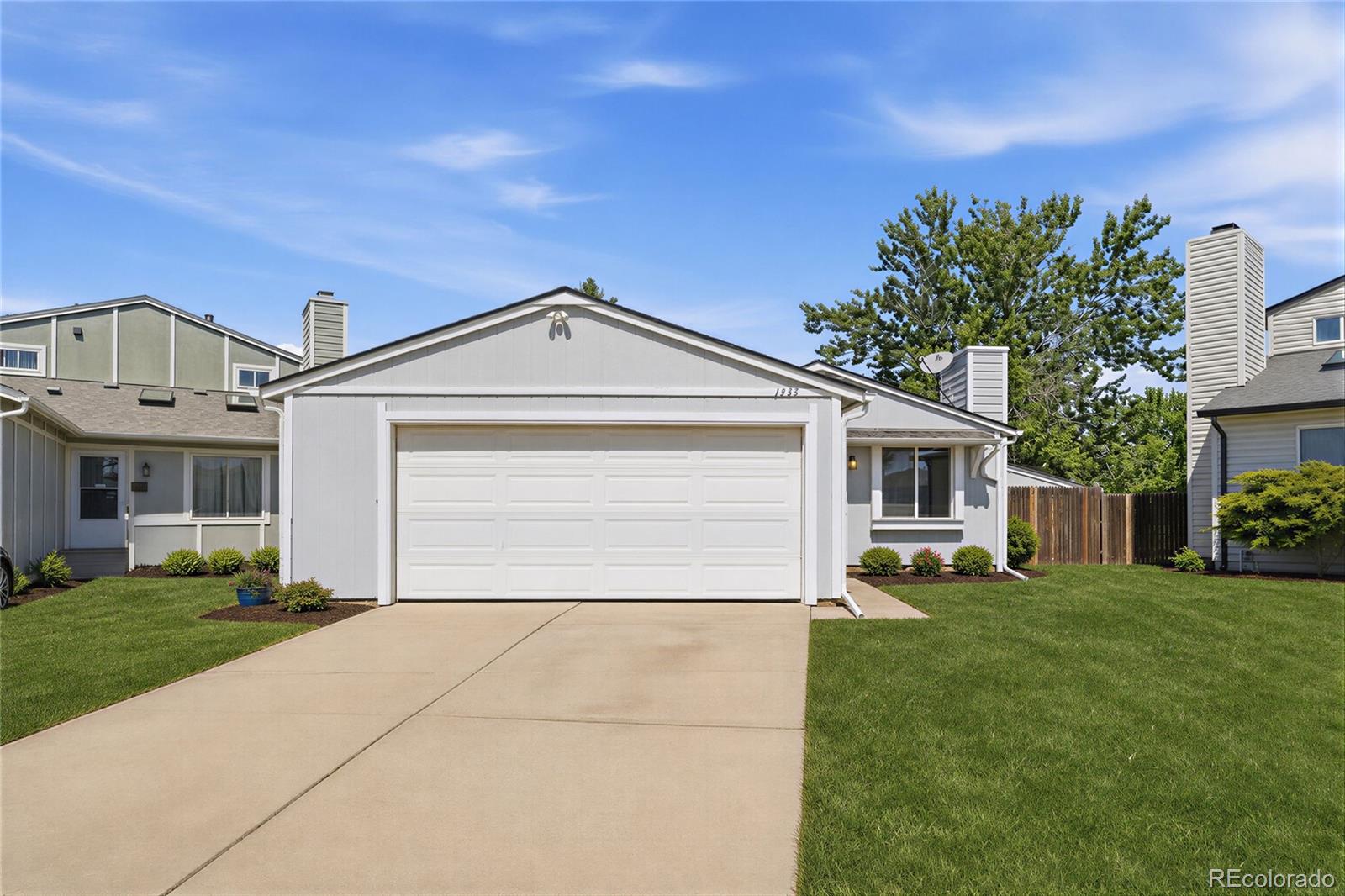 1933 Ensenada Court Aurora CO 80011