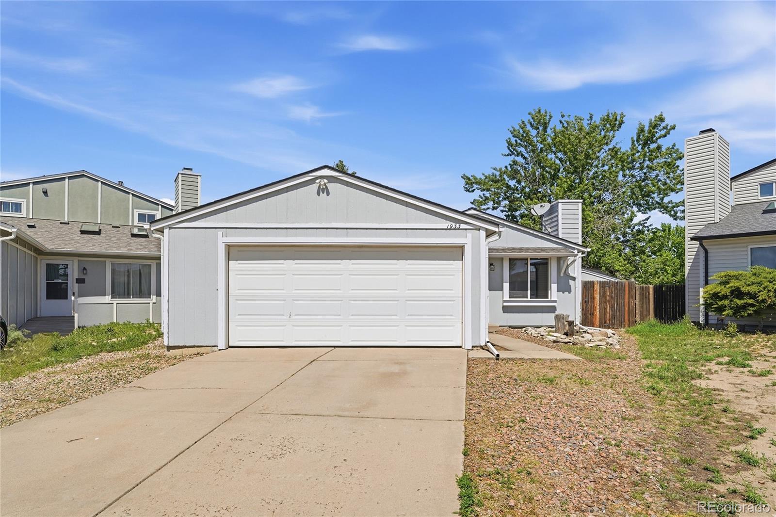 1933 Ensenada Court Aurora CO 80011