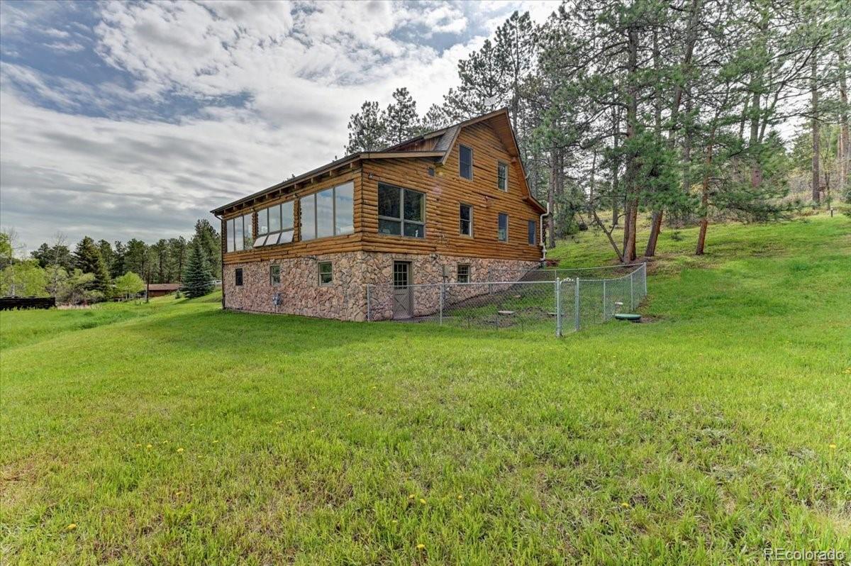 8752 S Ault Lane Morrison CO 80465