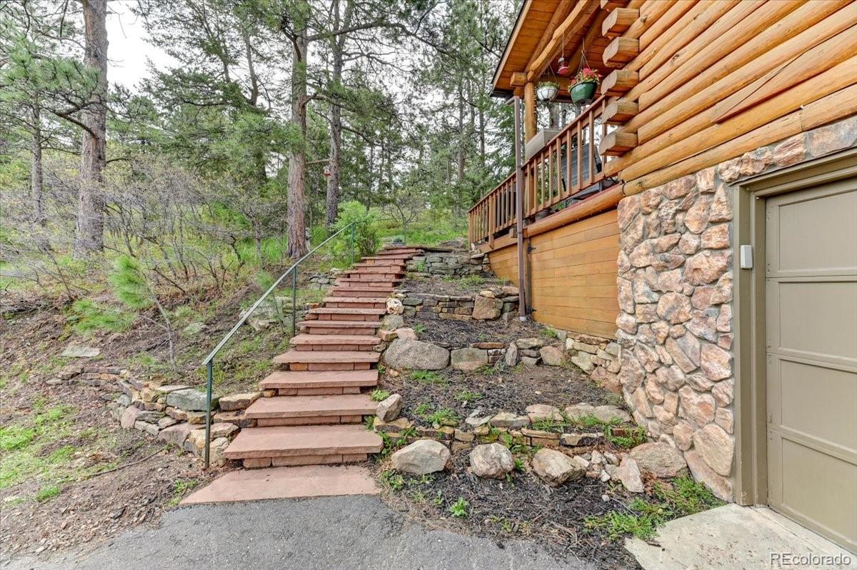 8752 S Ault Lane Morrison CO 80465