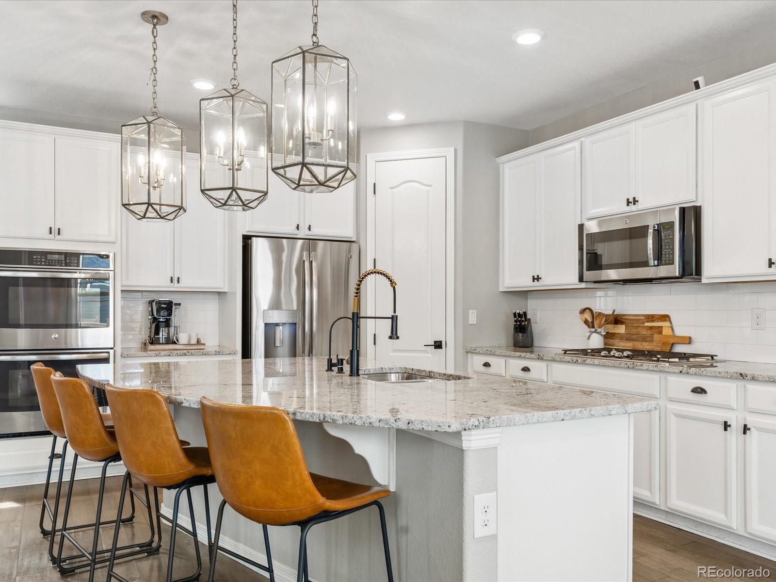 5223 Chester Street Denver CO 80238
