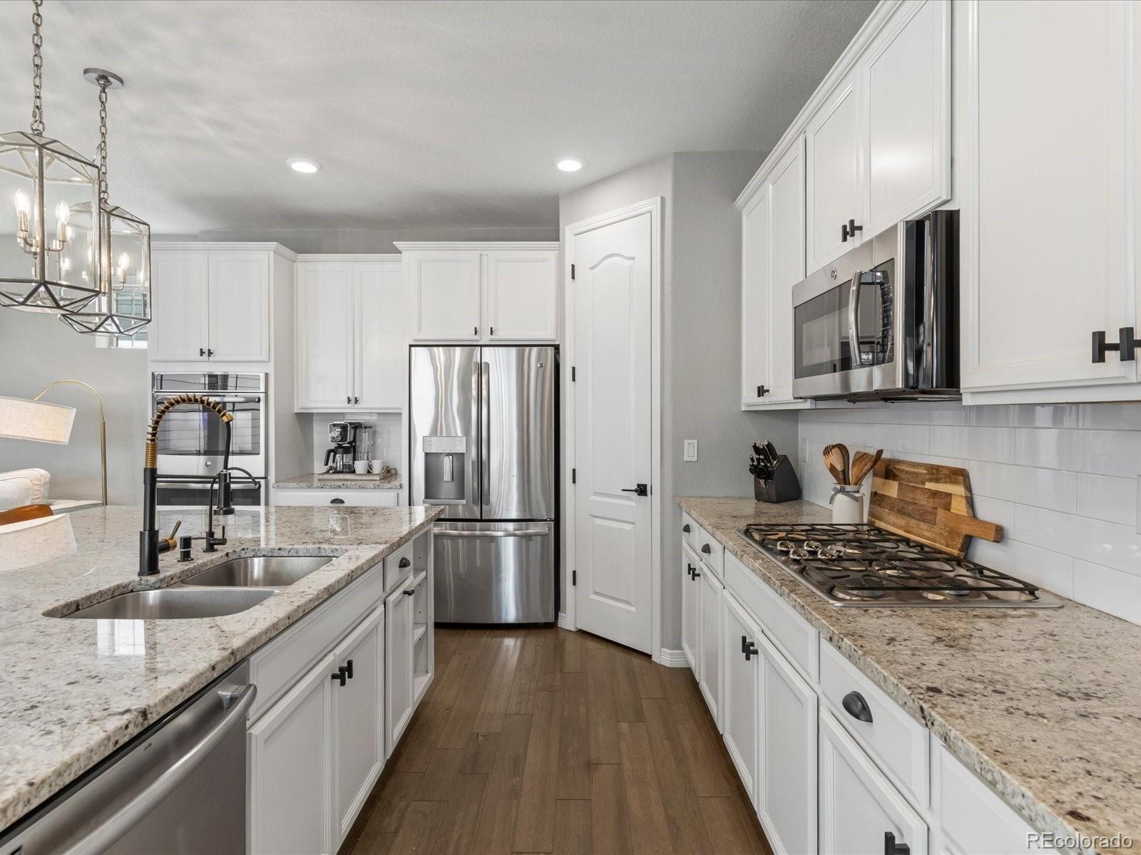 5223 Chester Street Denver CO 80238