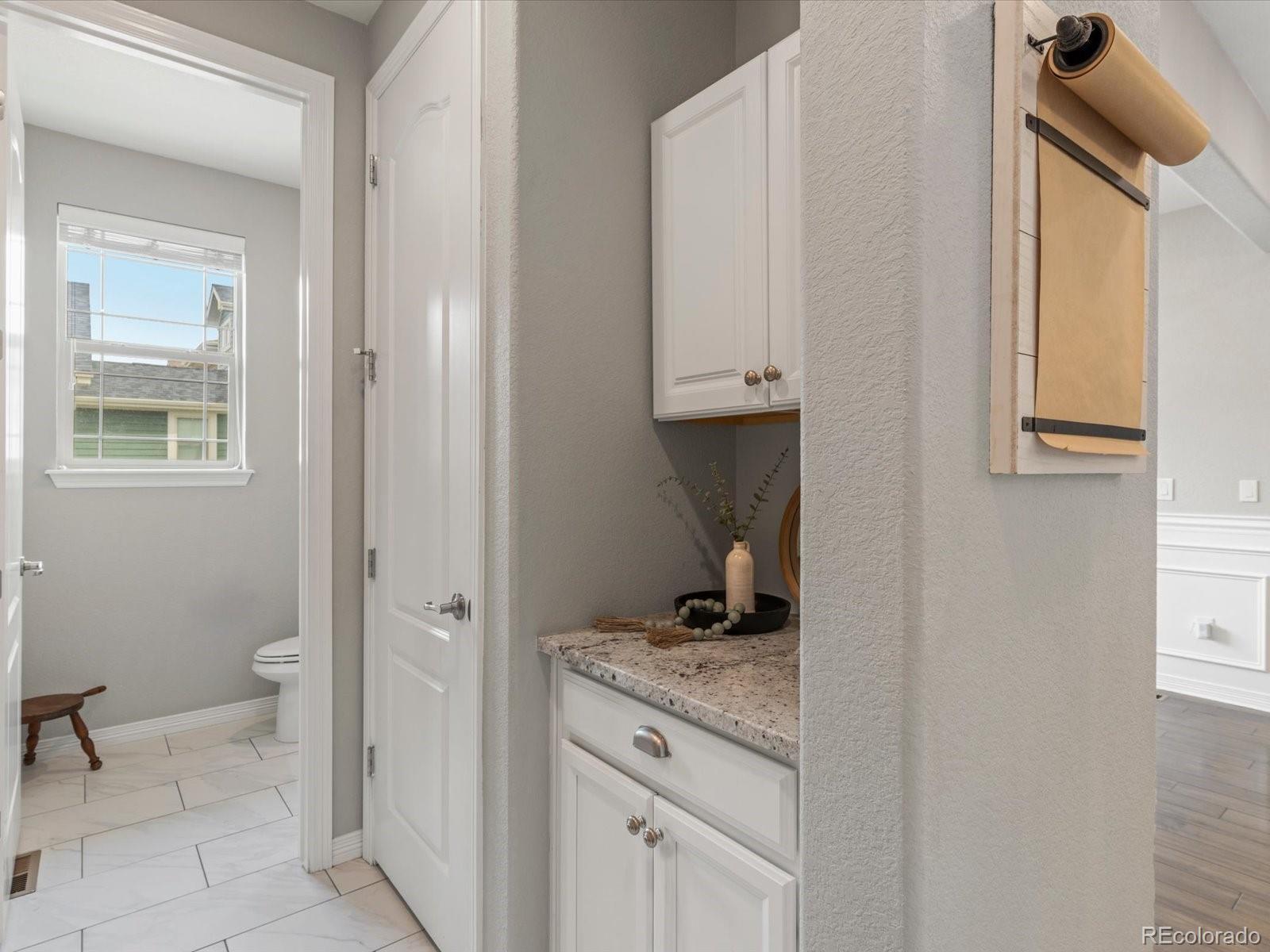 5223 Chester Street Denver CO 80238